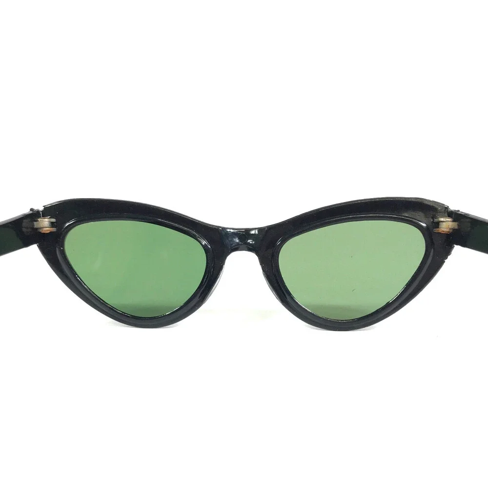 Vintage Sunglasses Shiny Black Floral Frames with Green Glass Lenses 48-24-125